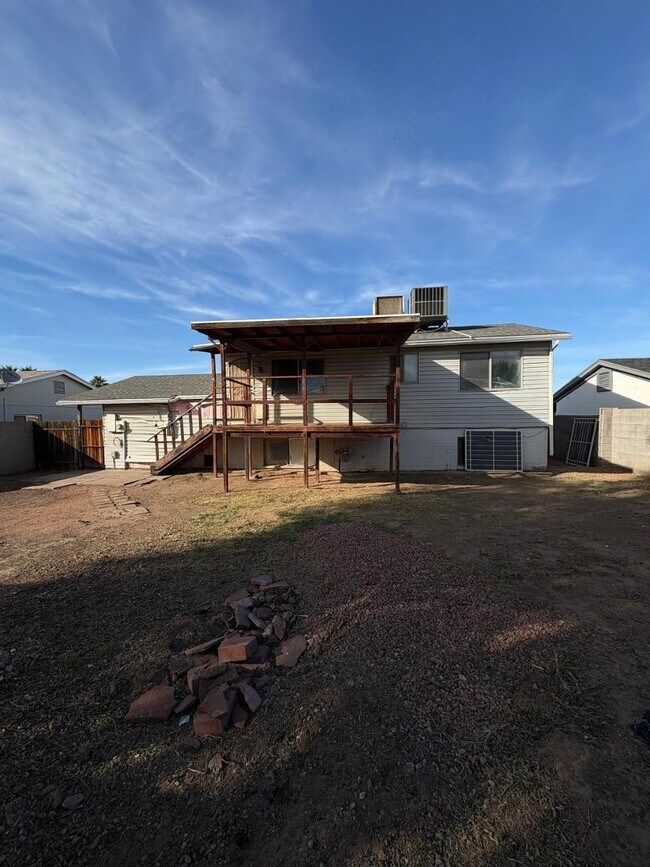 Building Photo - 7537 W Osborn Rd