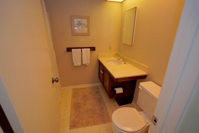 Building Photo - Old Orchard I Home for Rent in Valencia!