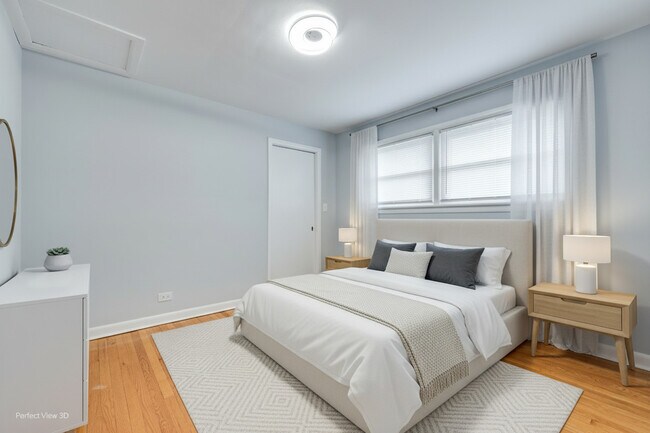 Building Photo - 8845 Mango Ave