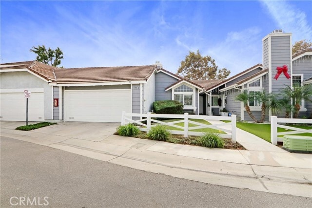 Primary Photo - 9661 Northampton Dr