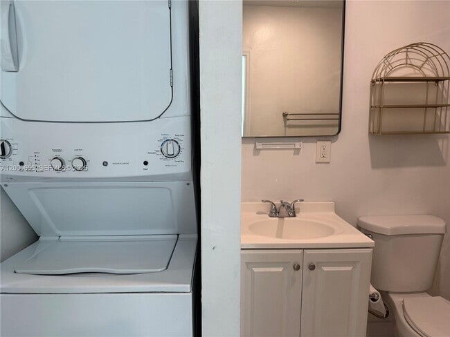 Building Photo - 19701 Christmas Rd