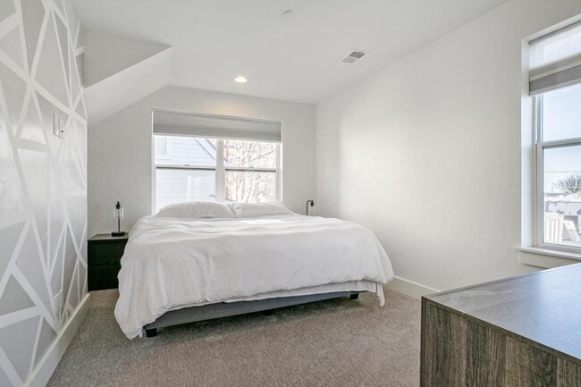 Building Photo - 3044 N Speer Blvd