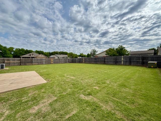 Building Photo - 2500 Flame Lily Rd
