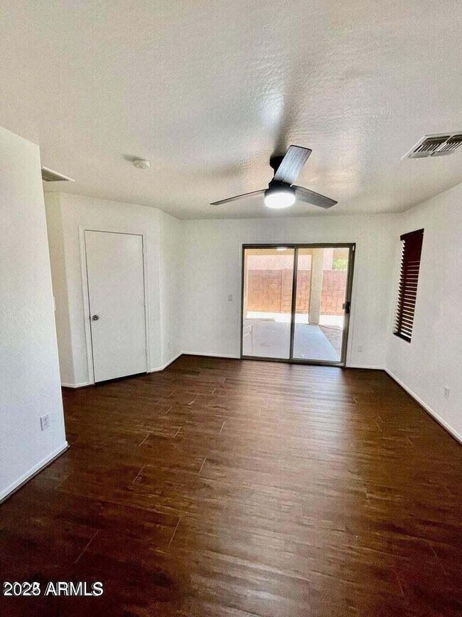 Building Photo - 15412 W Mescal St