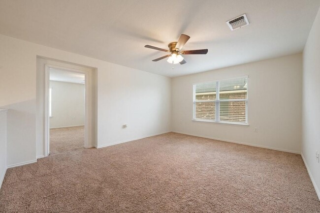 Building Photo - 10909 Helms Deep Dr