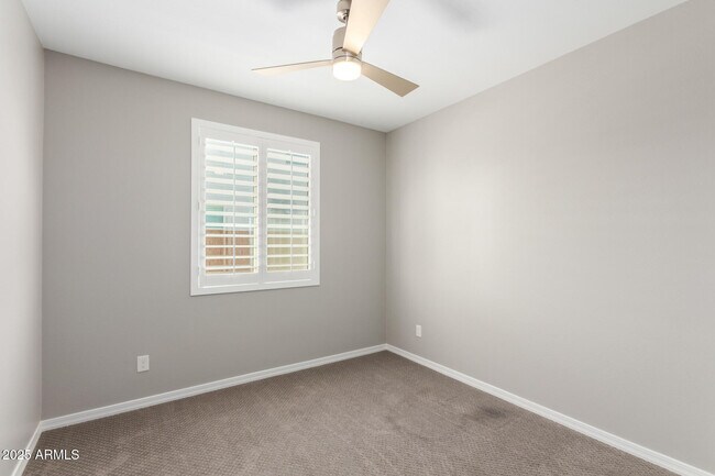 Building Photo - 19153 W Centerra Dr