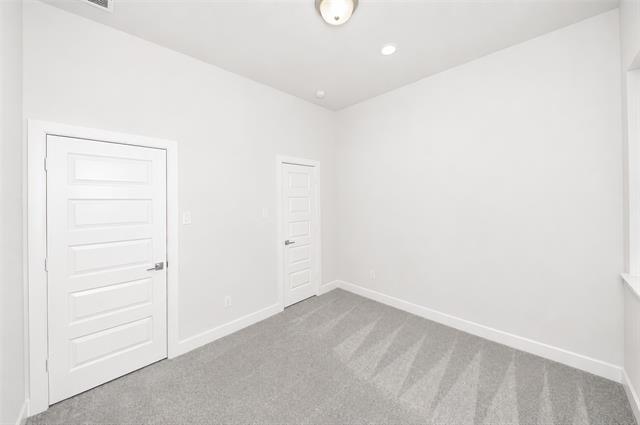 Building Photo - 8637 Spindletop Dr