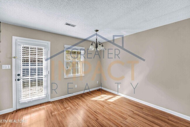 Building Photo - 1045 Blinken St