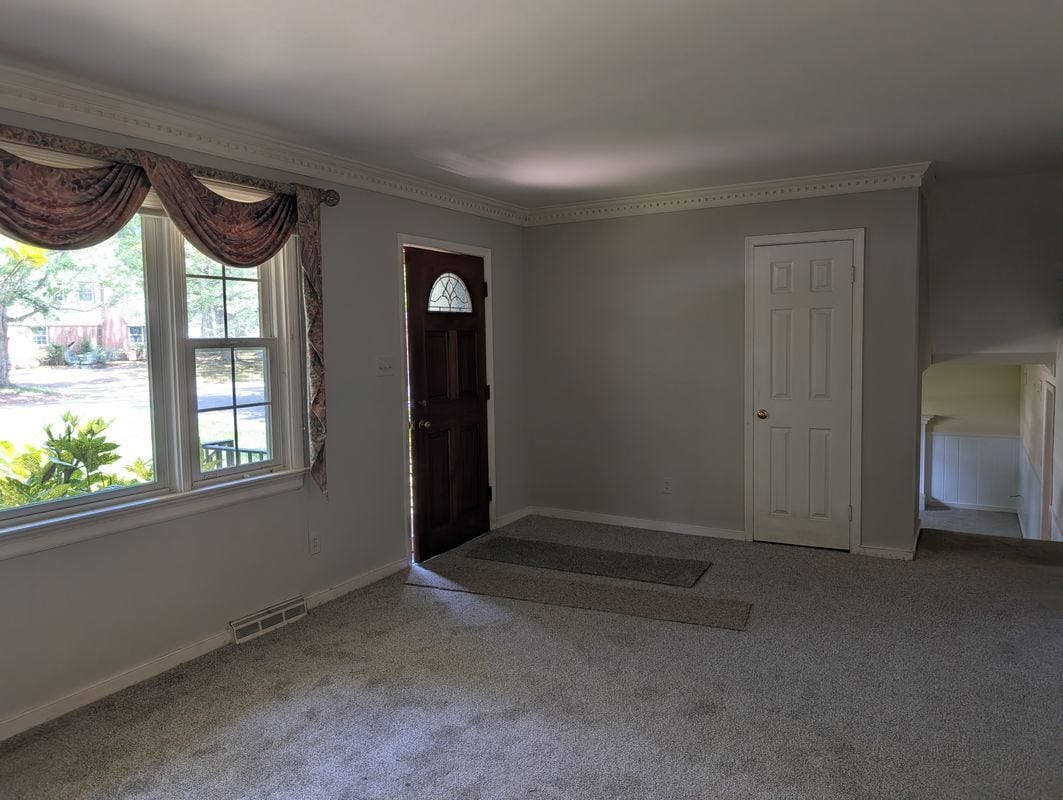 Building Photo - 8903 Freestone Ave