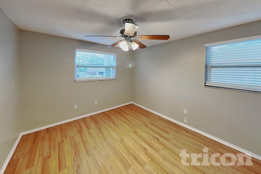 Building Photo - 1705 Coppertree Dr