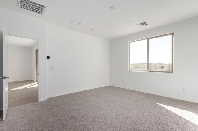 Building Photo - MOVE IN SPECIAL! Brand new 4 bedroom 2 bat...