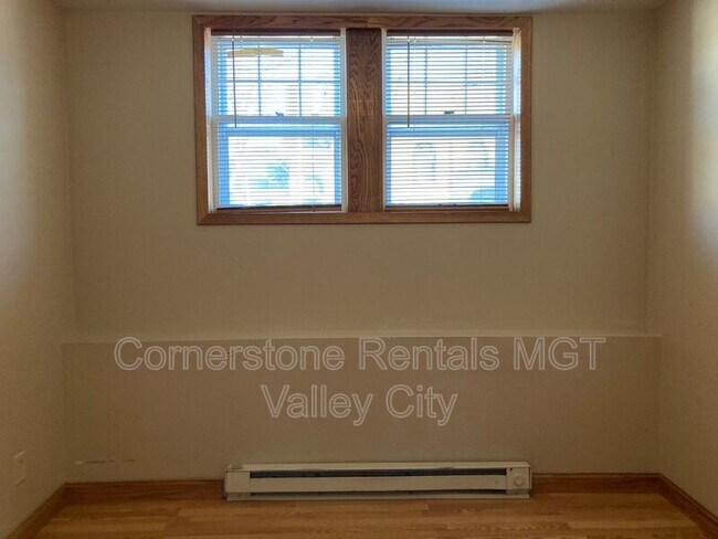 Building Photo - 253 College St SE