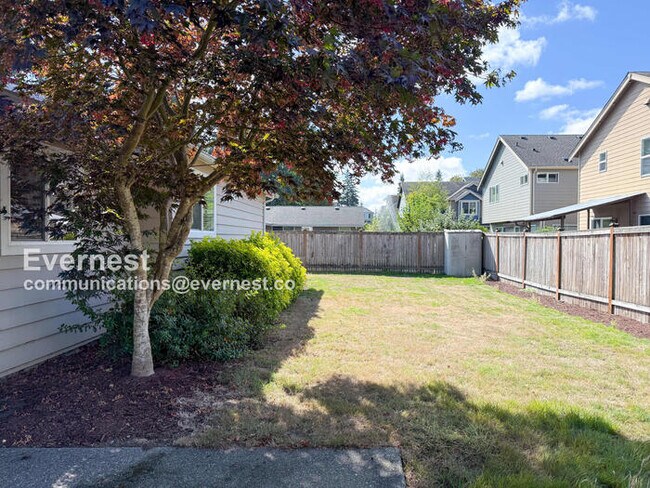 Building Photo - 14504 Ash Way