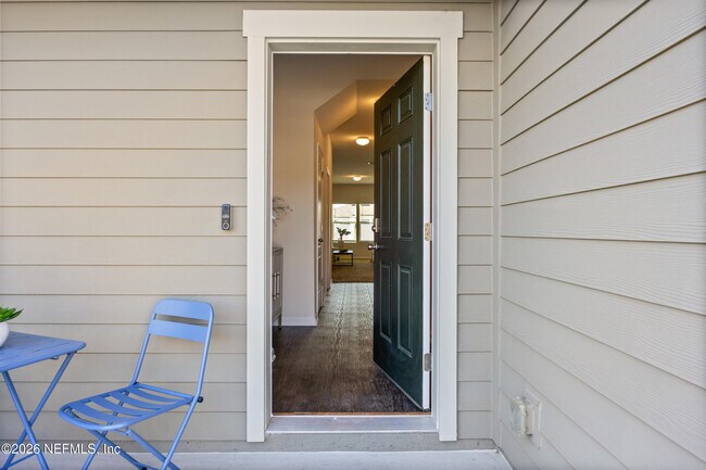 Building Photo - 2555 Oak Stream Dr