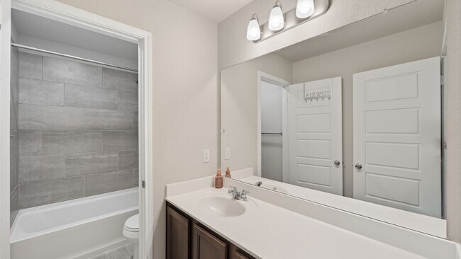 Building Photo - 534 Candor Stone
