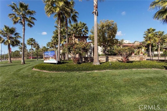 Building Photo - 27 Sorrel