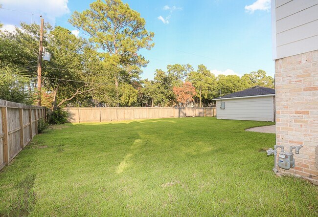 Building Photo - 18102 Mahogany Forest Dr