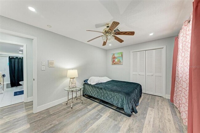Building Photo - 3376 Peace River Dr
