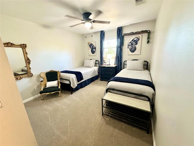 Building Photo - 1127 Penion Dr