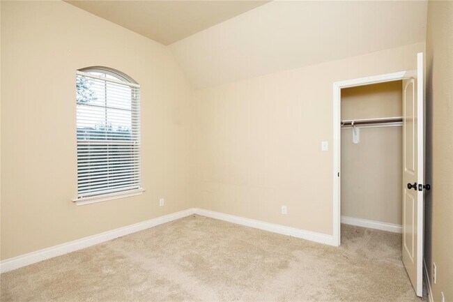 Building Photo - 16810 Bonnyton Dr