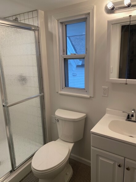 updated bathroom - 4530 Lafayette Avenue
