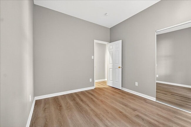 Building Photo - Lafayette Livin'