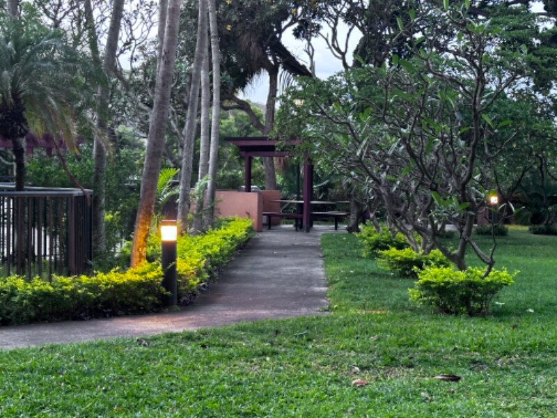 Building Photo - 5333 Likini St