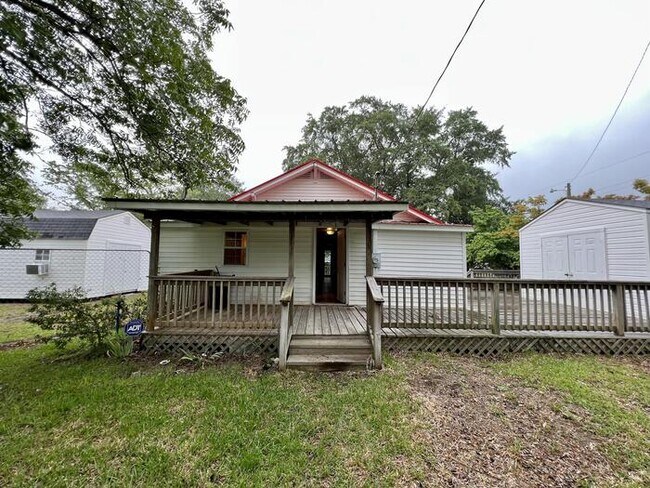 Building Photo - 2447 Eldridge Rd