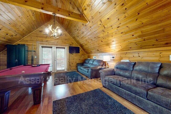 Building Photo - 2632 Camden Way