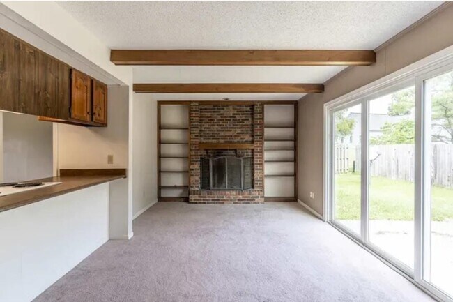 Building Photo - 4318 Whaler's Cove