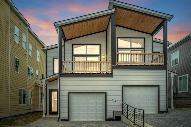 Building Photo - NEW BUILD