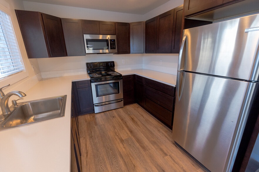 Kitchen - 14603 SE Arista Dr