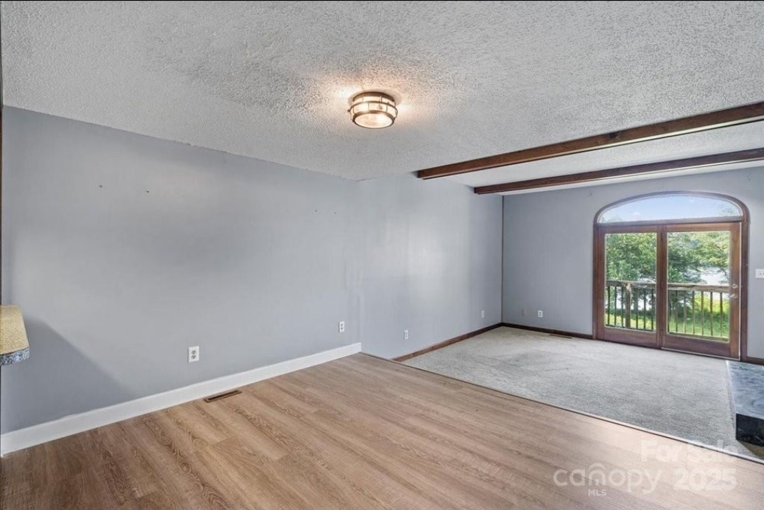 Building Photo - 5190 Corbin Ln