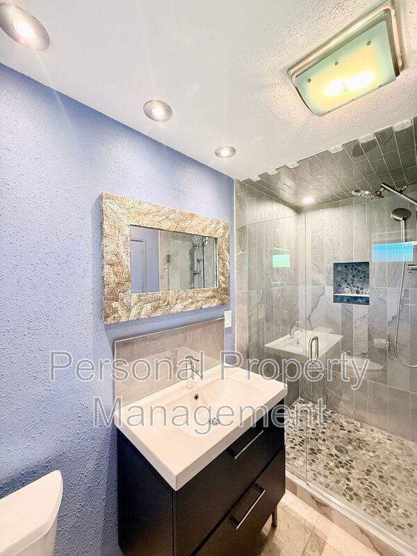 Building Photo - 1308 NW 50th St