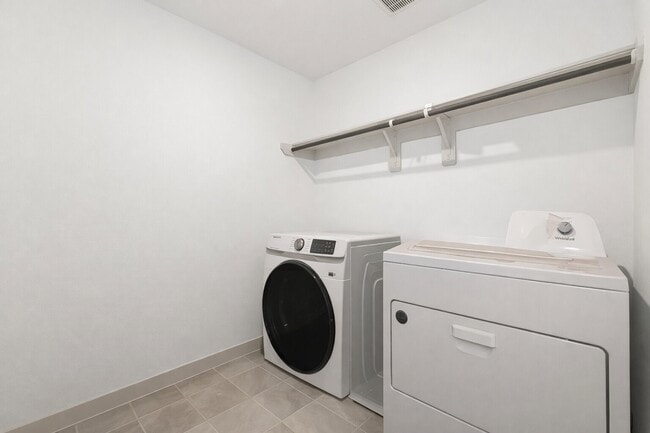 Building Photo - 3902 Birtley Bnd Wy