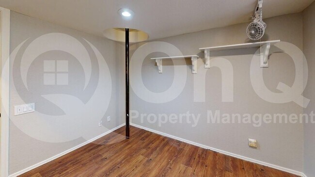 Building Photo - 11638 N 109th St