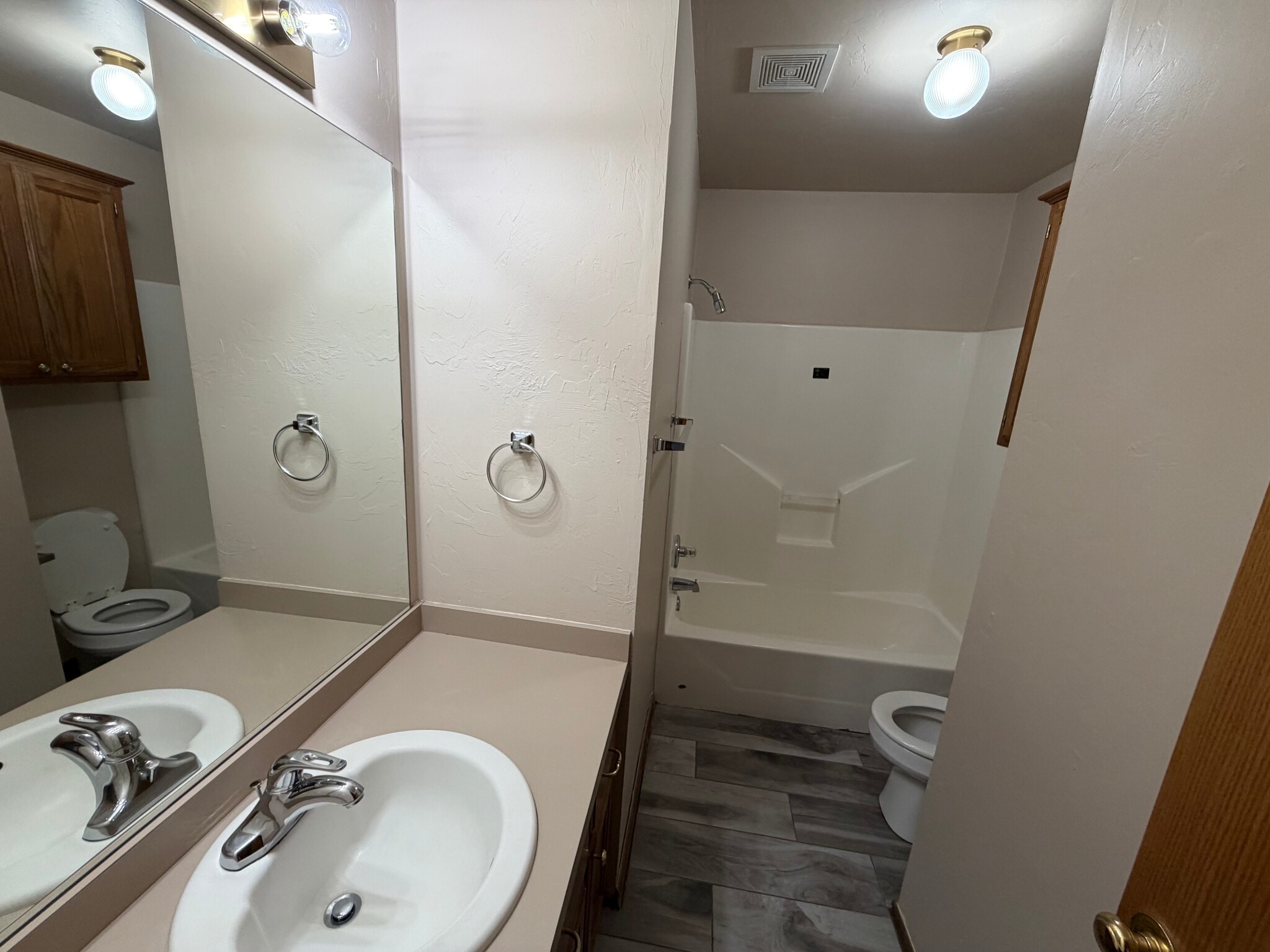 Building Photo - 2721 SE 89th Ter