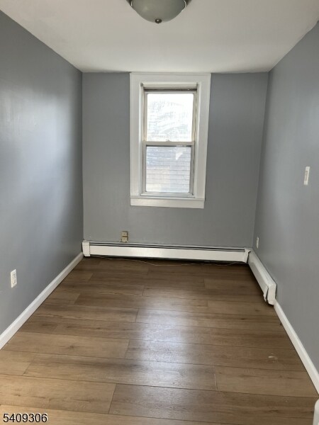 Building Photo - 571 Avenue A