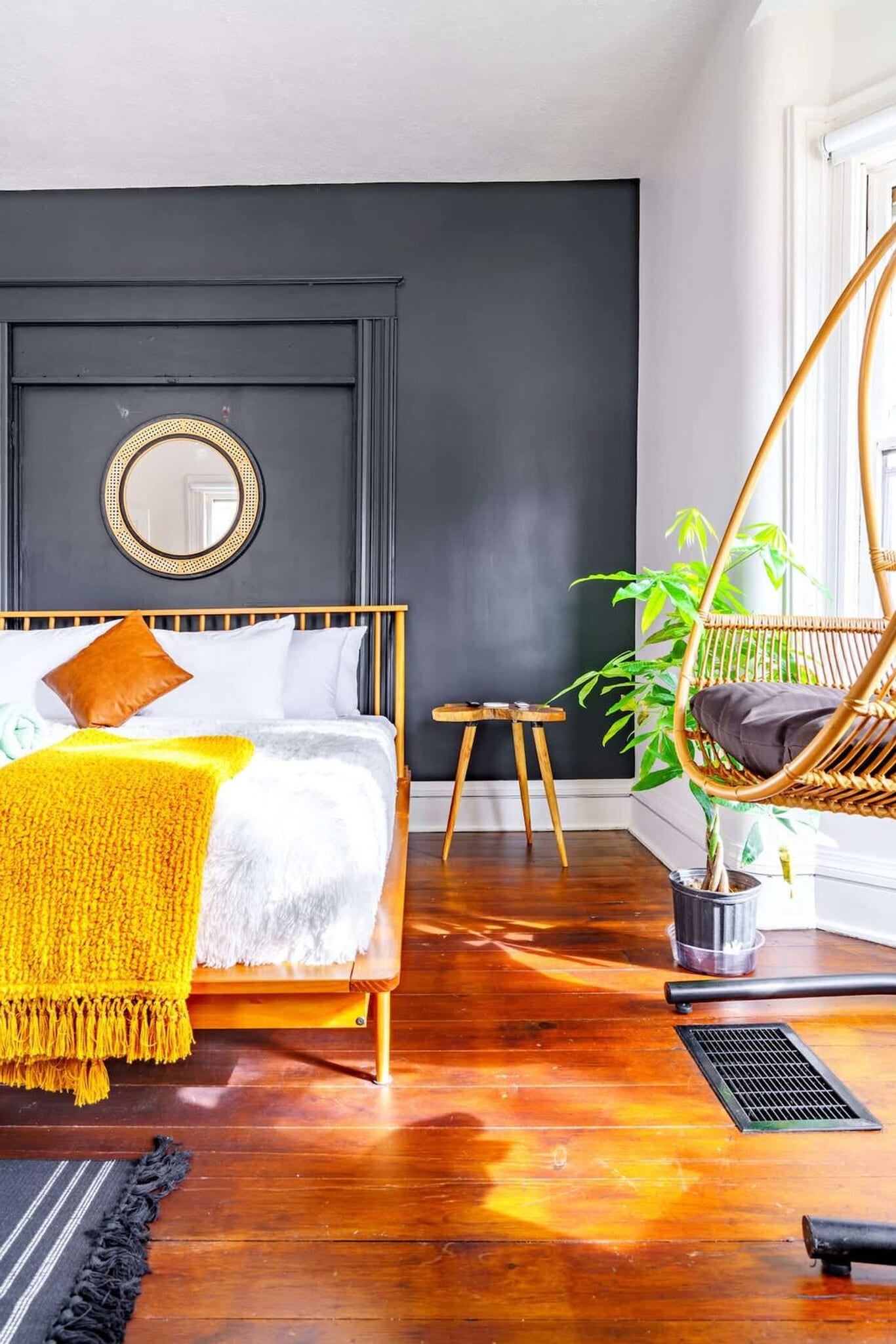 Building Photo - 241 W Water St