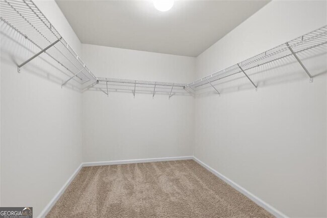 Building Photo - 5524 Garens Way