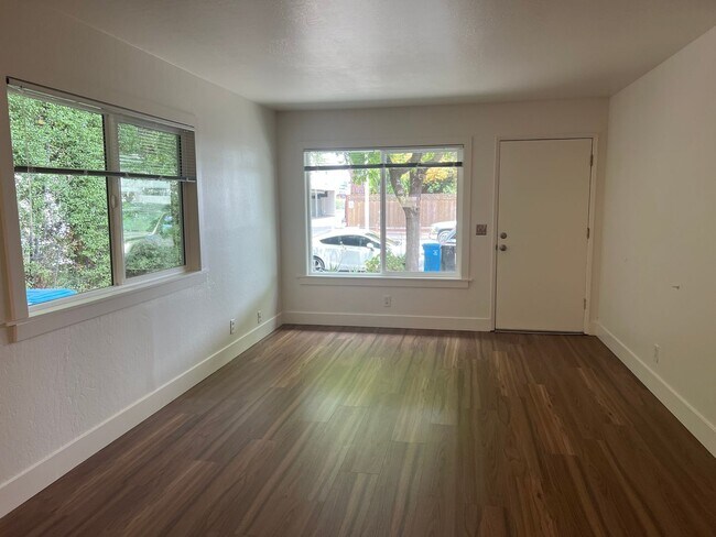 Building Photo - 3484-3486 Agate Dr, Santa Clara, CA 95051