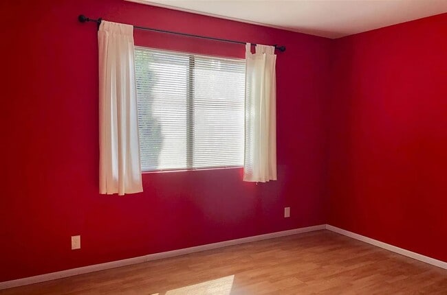 Building Photo - 2240 India St