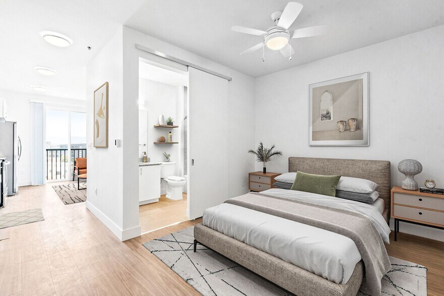 Interior Photo - The Collective RiNo