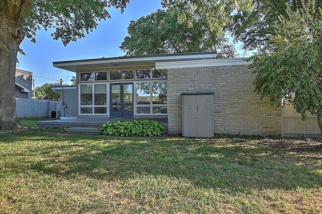 Building Photo - 3 Bdrm / 2 Bath One Level Home   Kingsport, TN