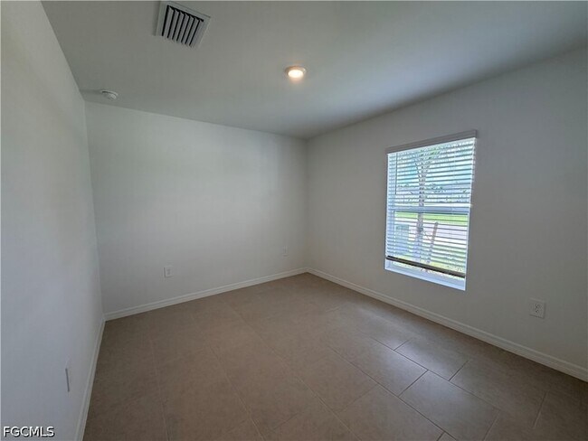 Building Photo - 17216 Cantu Ct