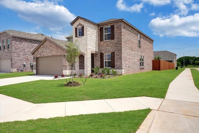 Building Photo - 16000 Isles Dr