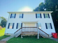 Building Photo - 176 Smith Ave