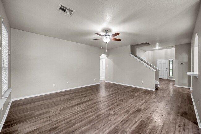 Building Photo - 9575 E Woodmark