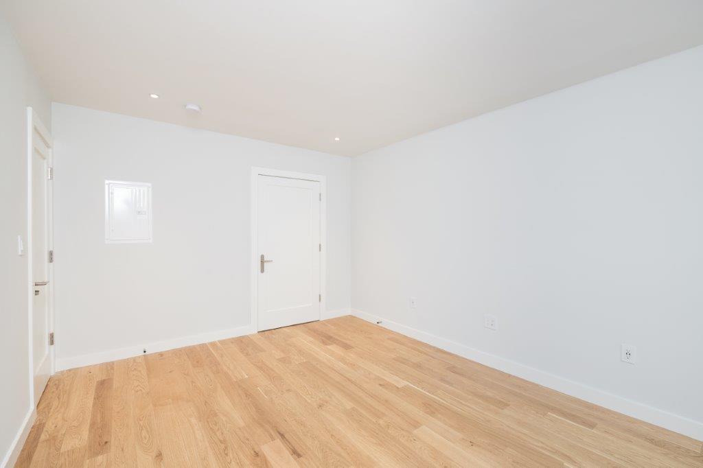 Building Photo - 115 Highland Ave