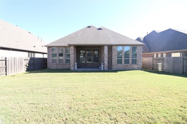 Building Photo - 10810 Kennowy Ct